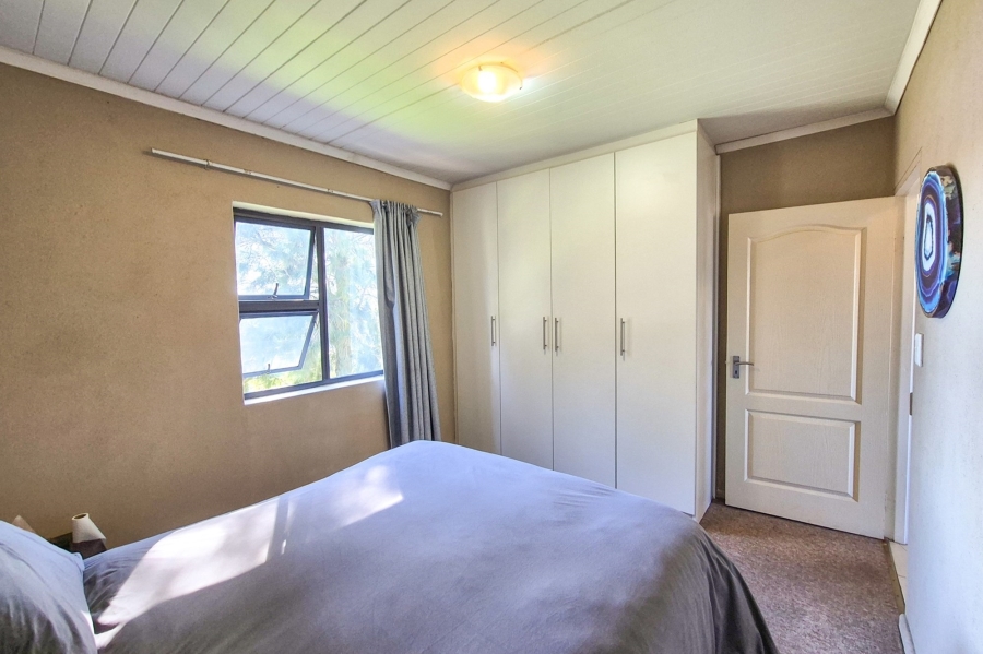 2 Bedroom Property for Sale in Groenvallei Western Cape